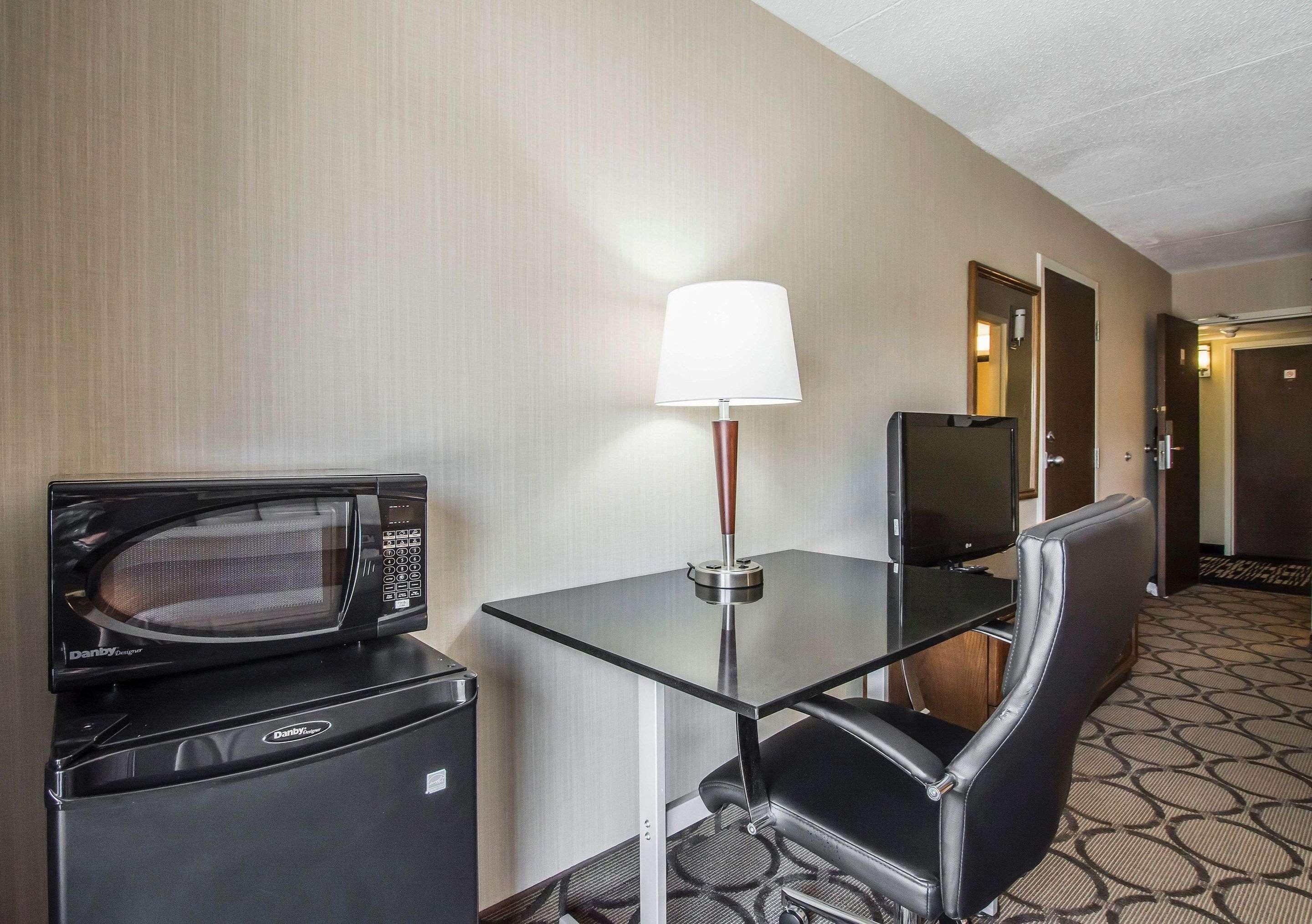 Comfort Inn Sherbrooke Eksteriør bilde